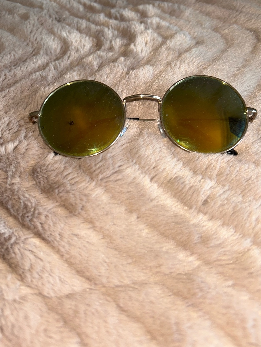 Women’s Round Retro Sunglasses